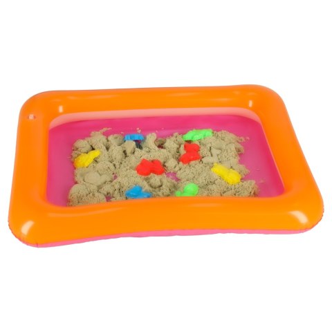 Piasek dla dzieci w wiaderku 1kg foremki beżowy Piasek dla dzieci w wiaderku 1kg foremki beżowy